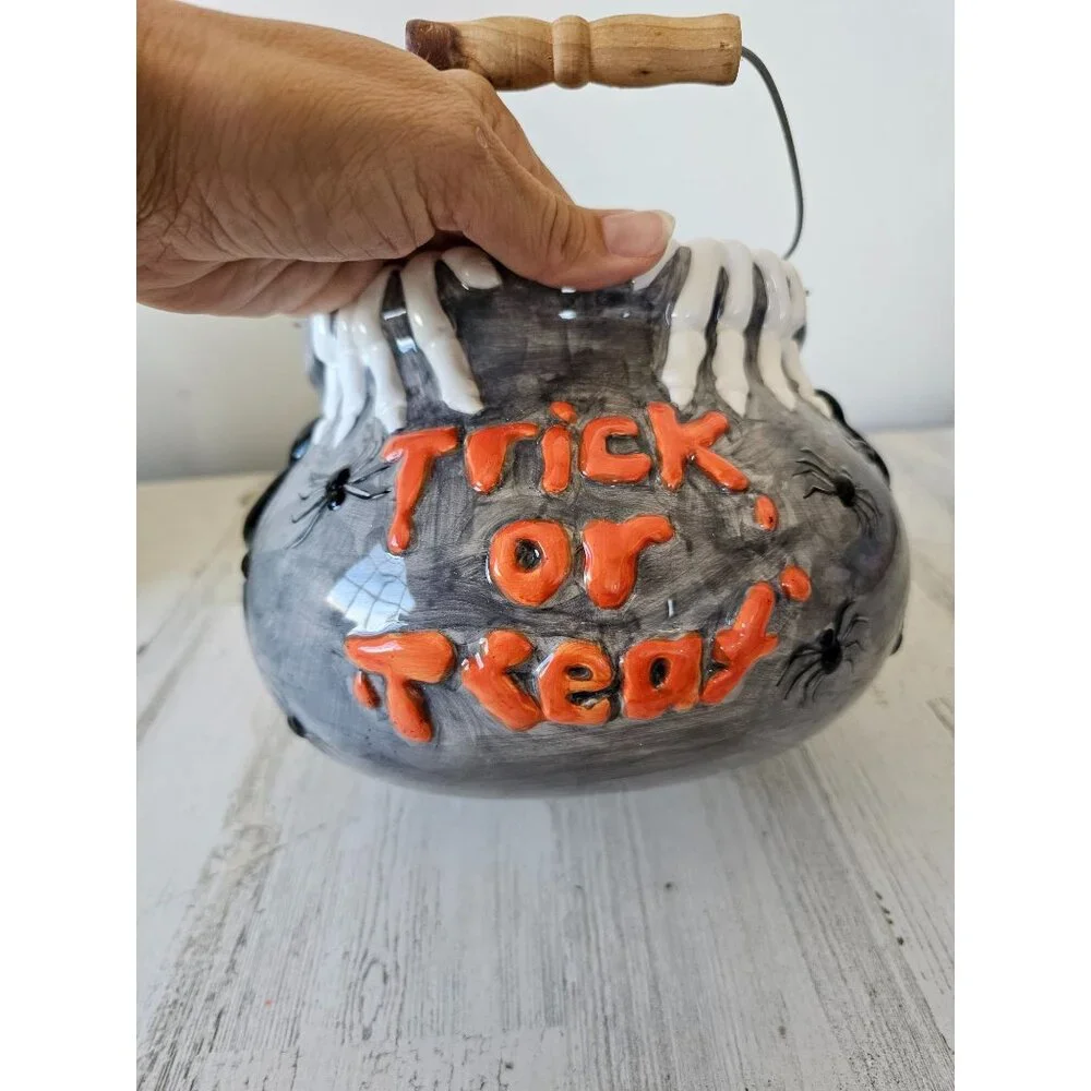 unbranded ceramic trick